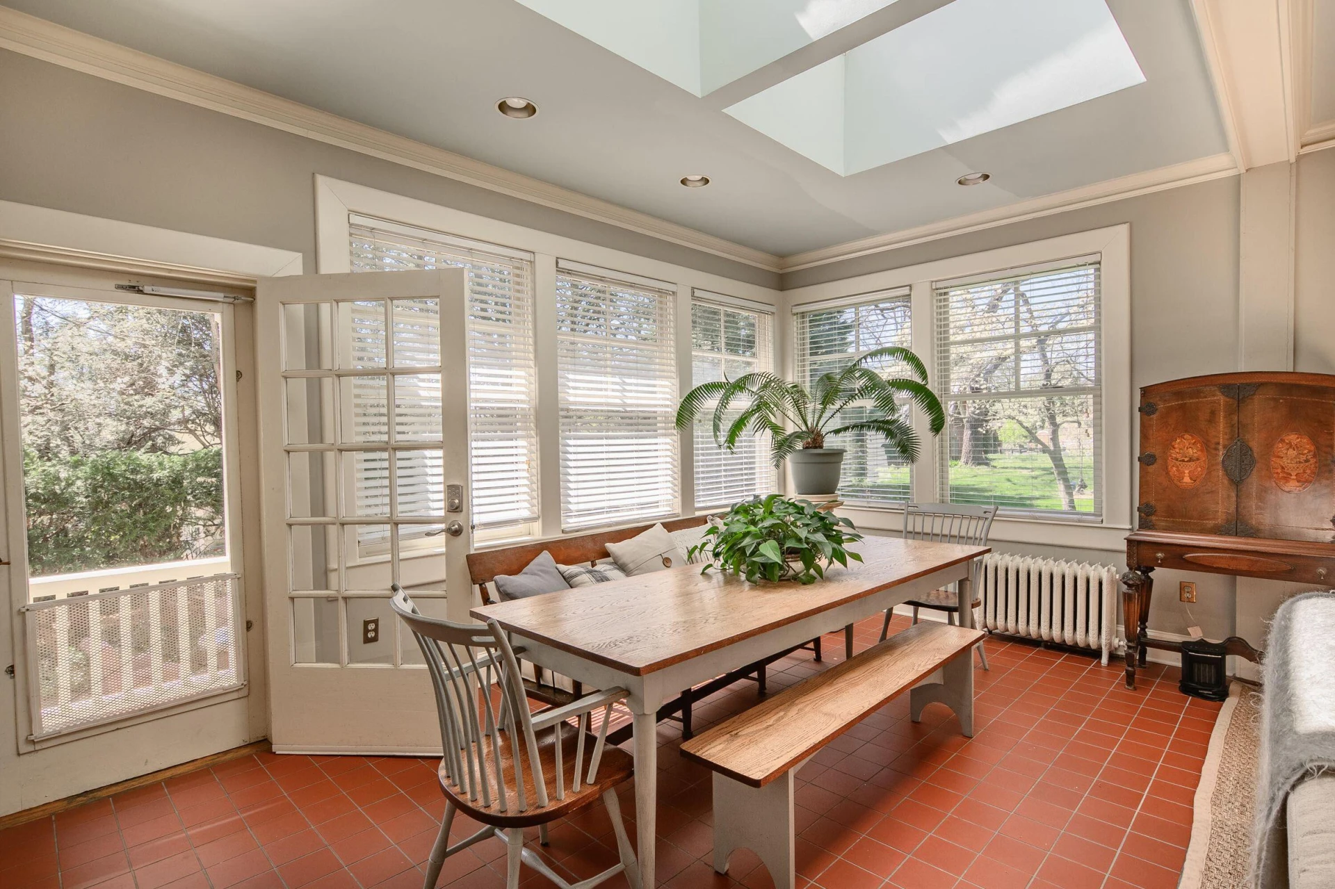 4 White ST - Photo 33