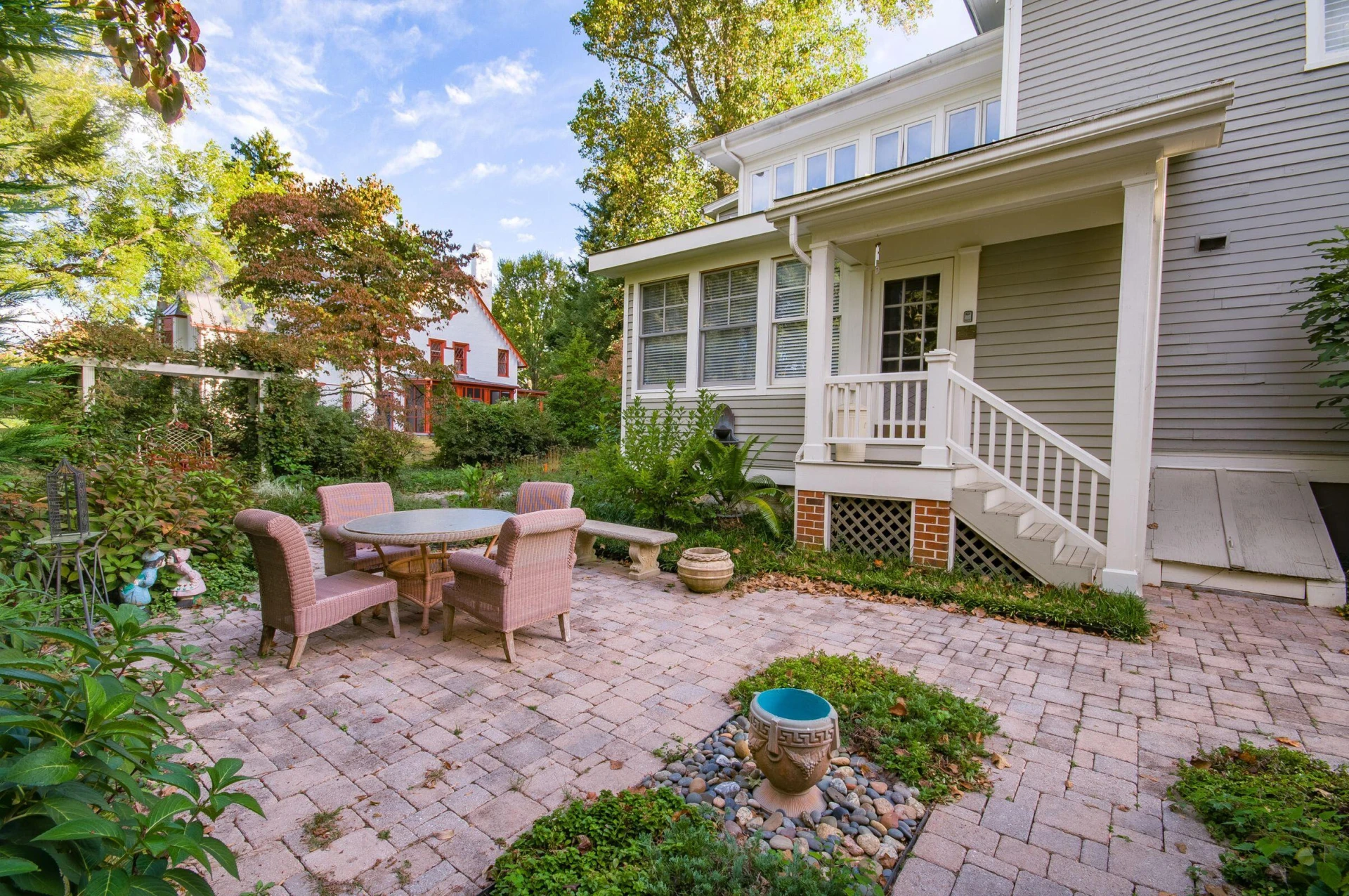 4 White ST - Photo 53