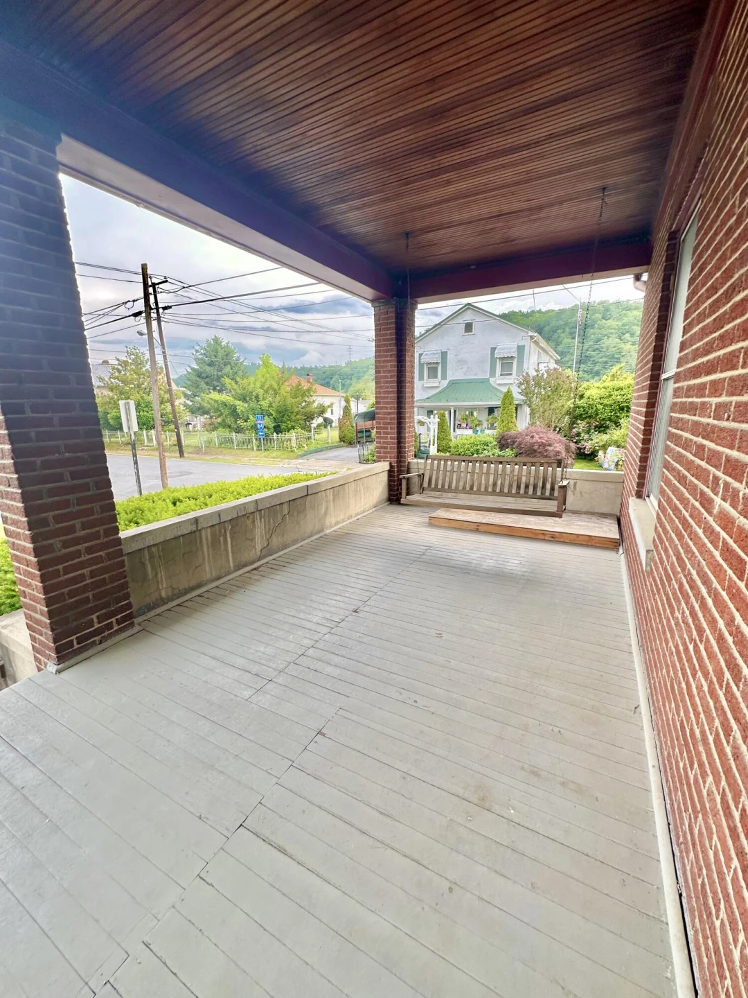 448 W Riverside ST - Photo 11