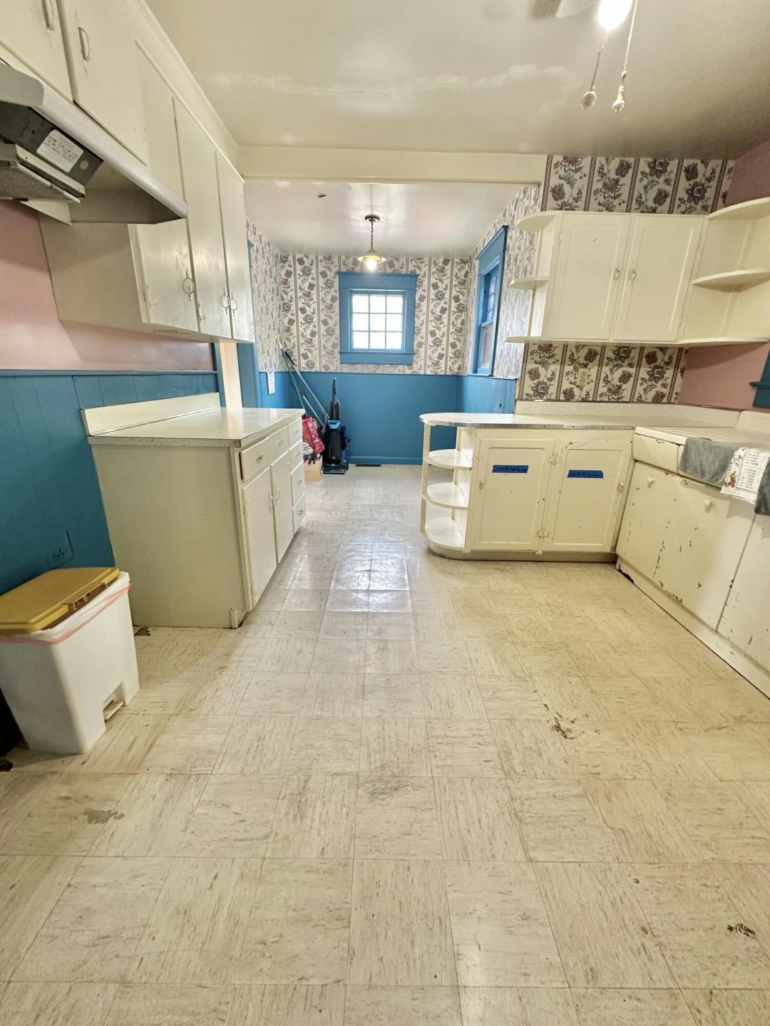 448 W Riverside ST - Photo 28