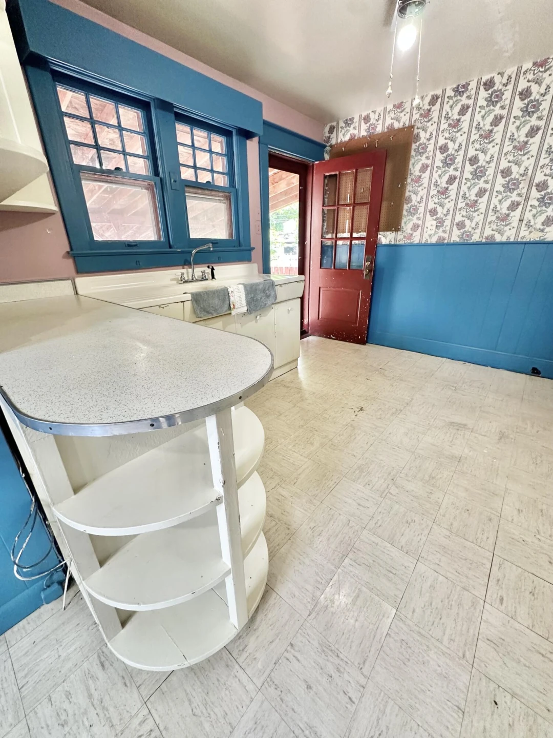 448 W Riverside ST - Photo 31