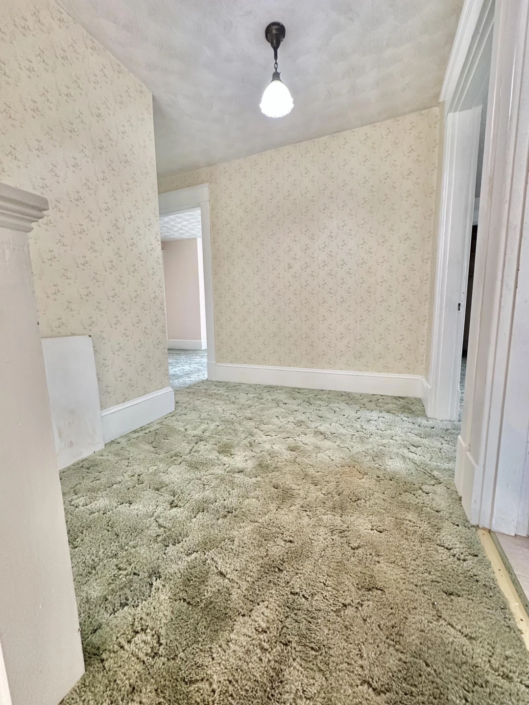 448 W Riverside ST - Photo 37
