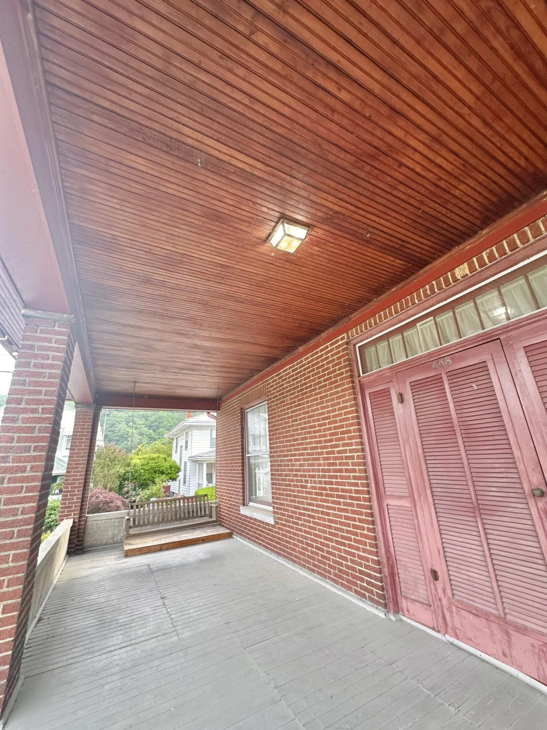 448 W Riverside ST - Photo 9