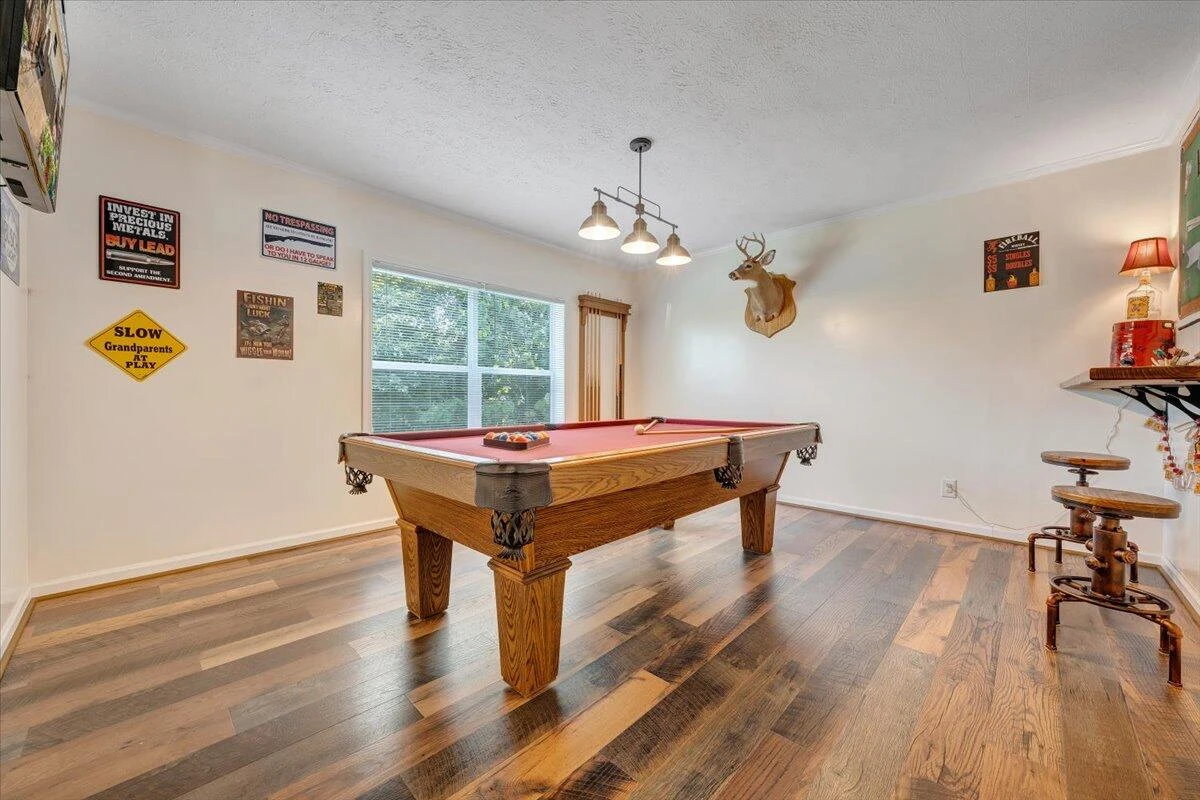 384 White Oak LN - Photo 18