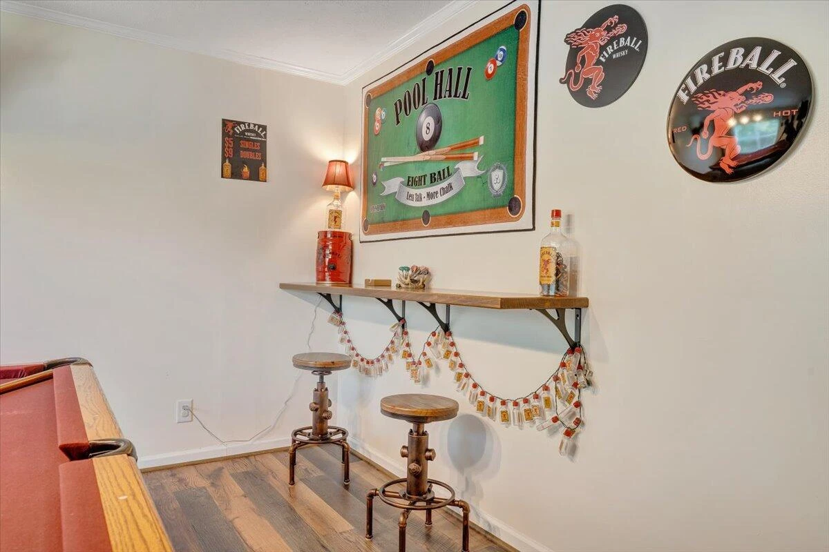 384 White Oak LN - Photo 20