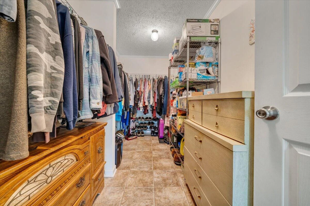 384 White Oak LN - Photo 26