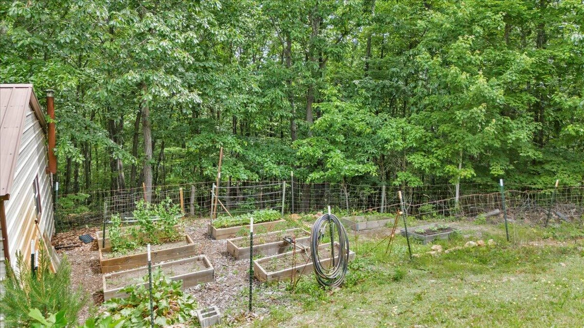 384 White Oak LN - Photo 39