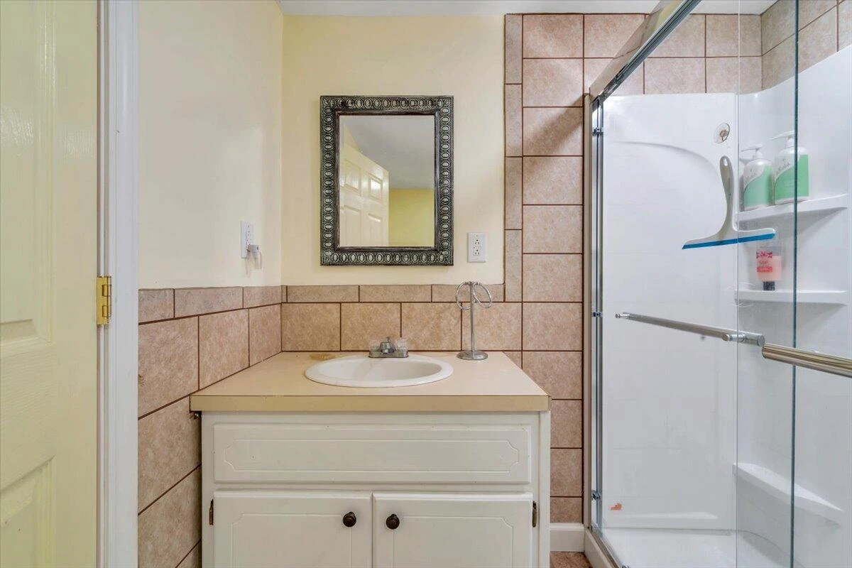 60 Tara DR - Photo 41