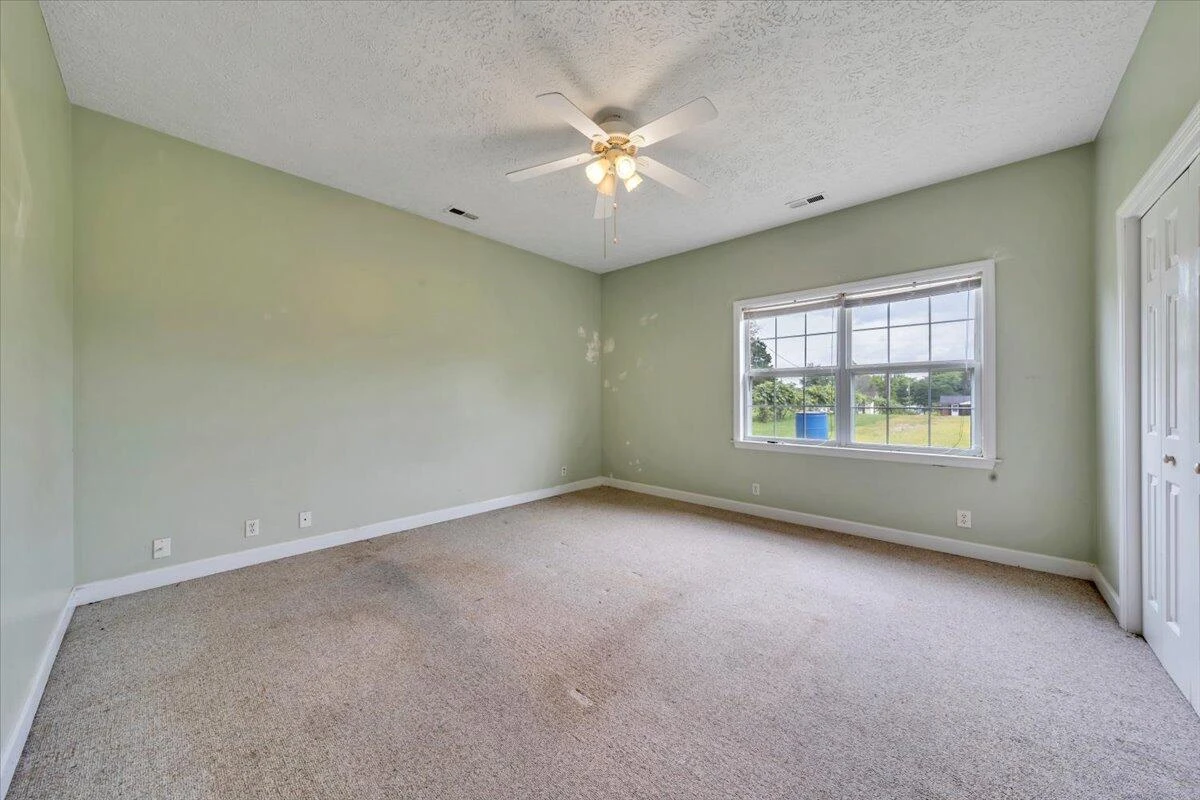 60 Tara DR - Photo 49