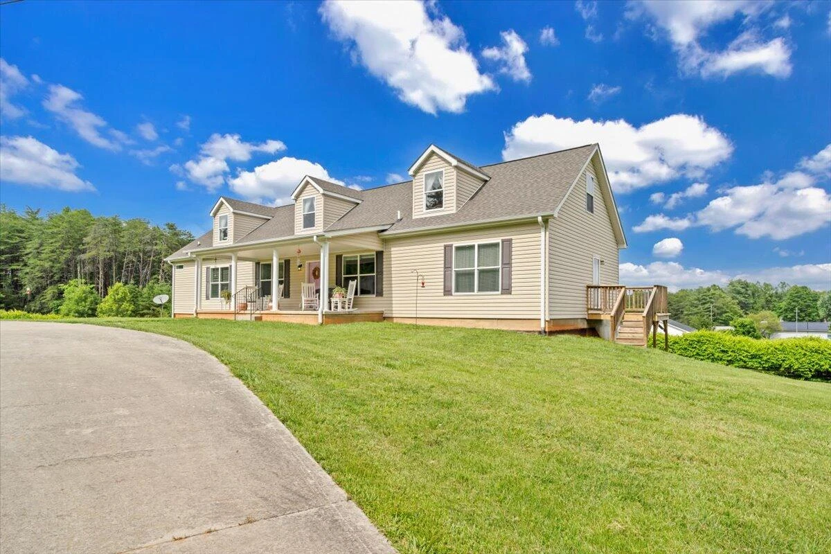 60 Tara DR - Photo 64