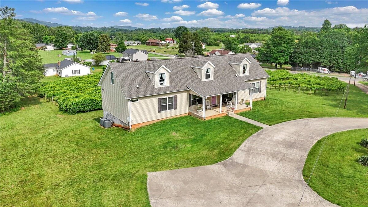 60 Tara DR - Photo 68