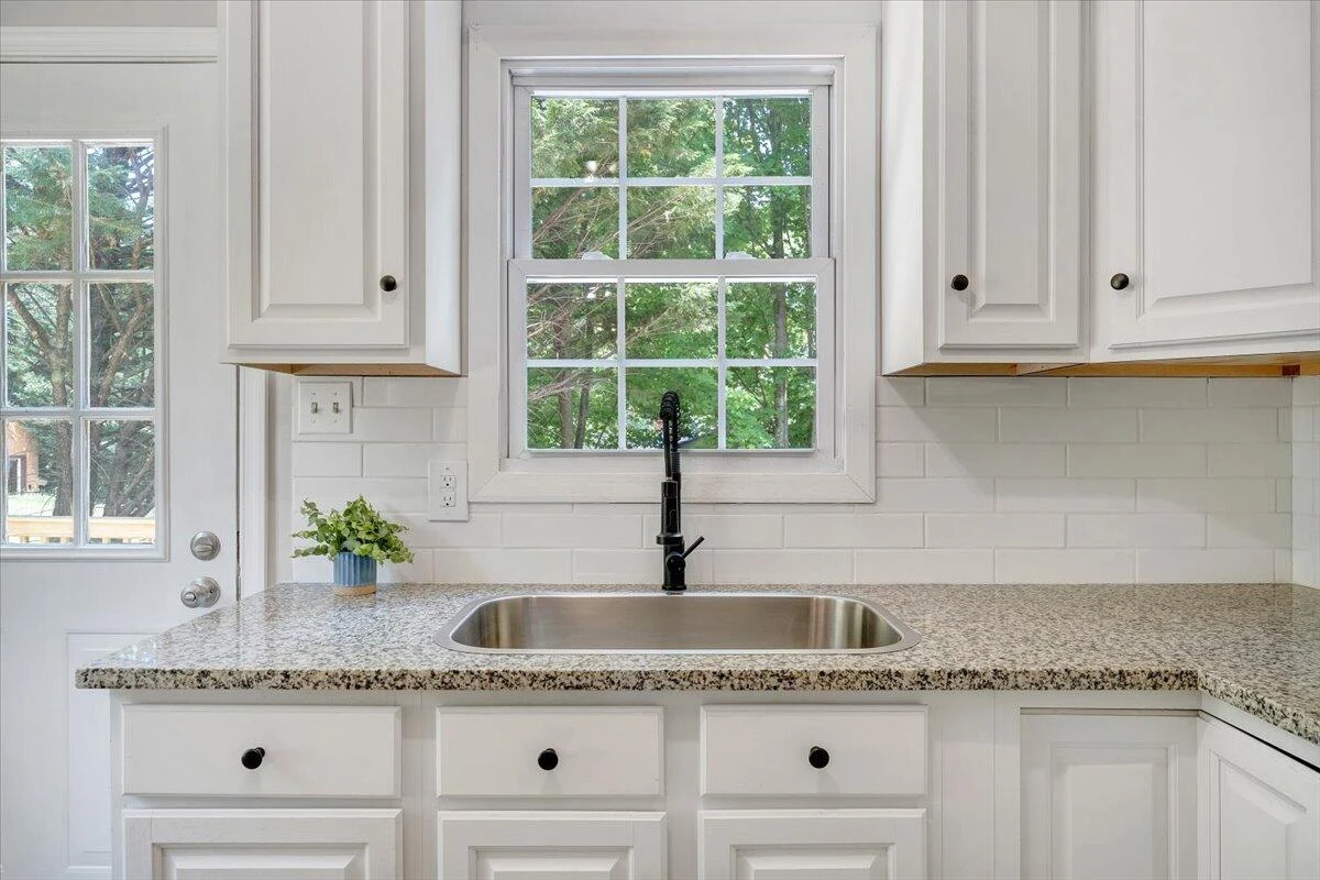 1632 Haymakertown RD - Photo 14