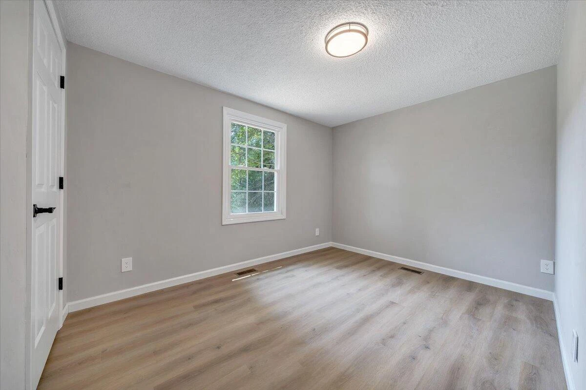 1632 Haymakertown RD - Photo 20