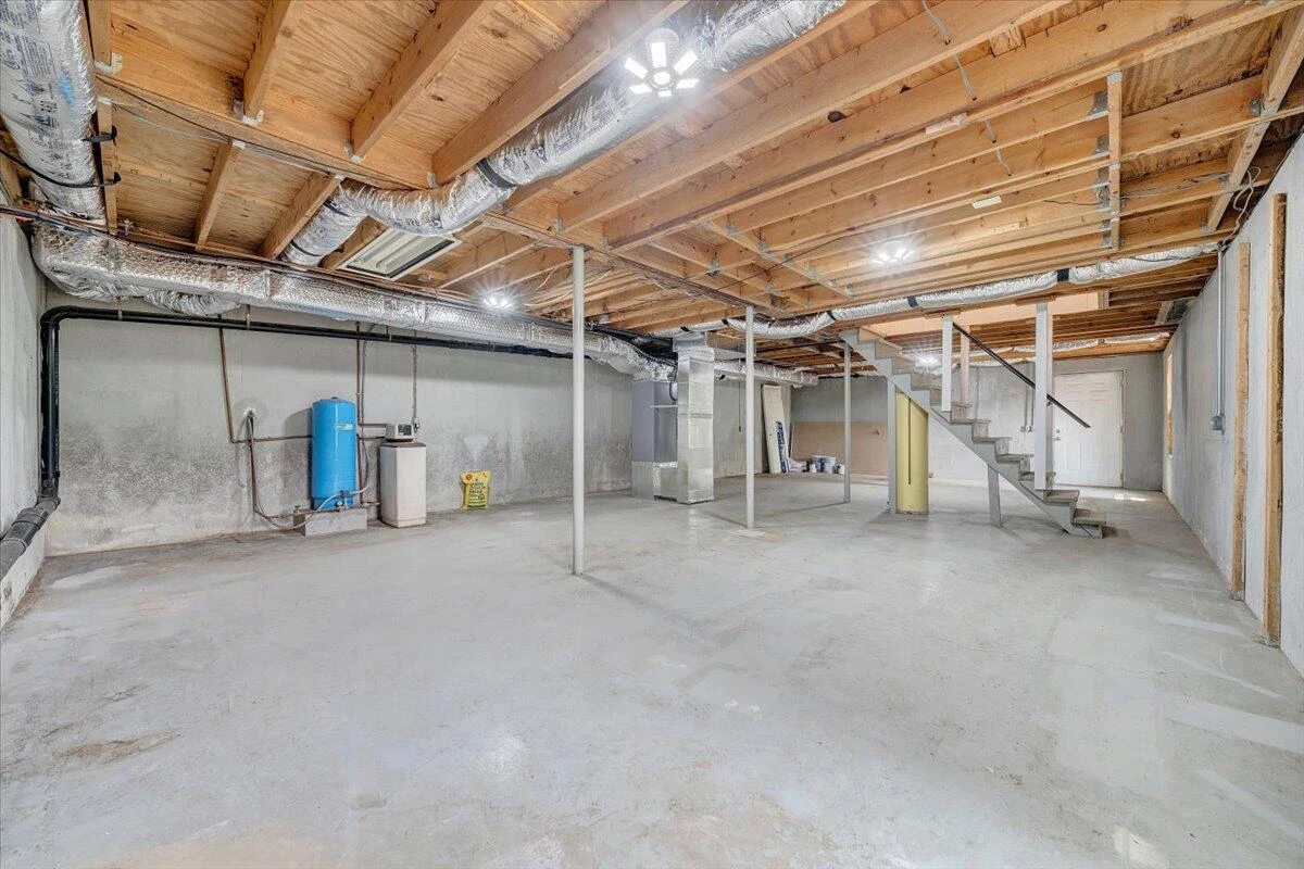 1632 Haymakertown RD - Photo 24