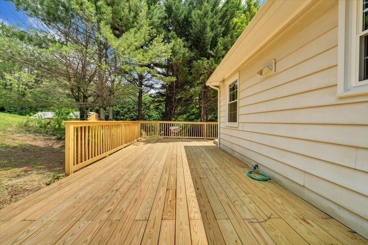 1632 Haymakertown RD - Photo 26