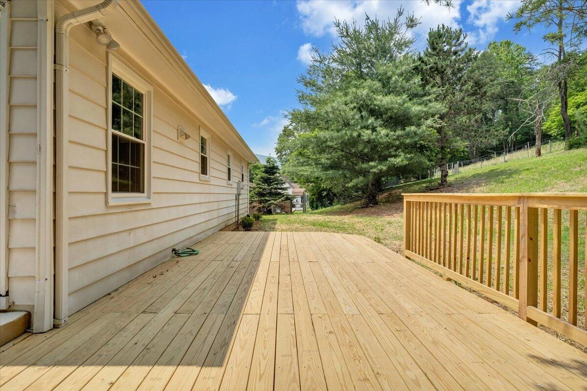 1632 Haymakertown RD - Photo 27