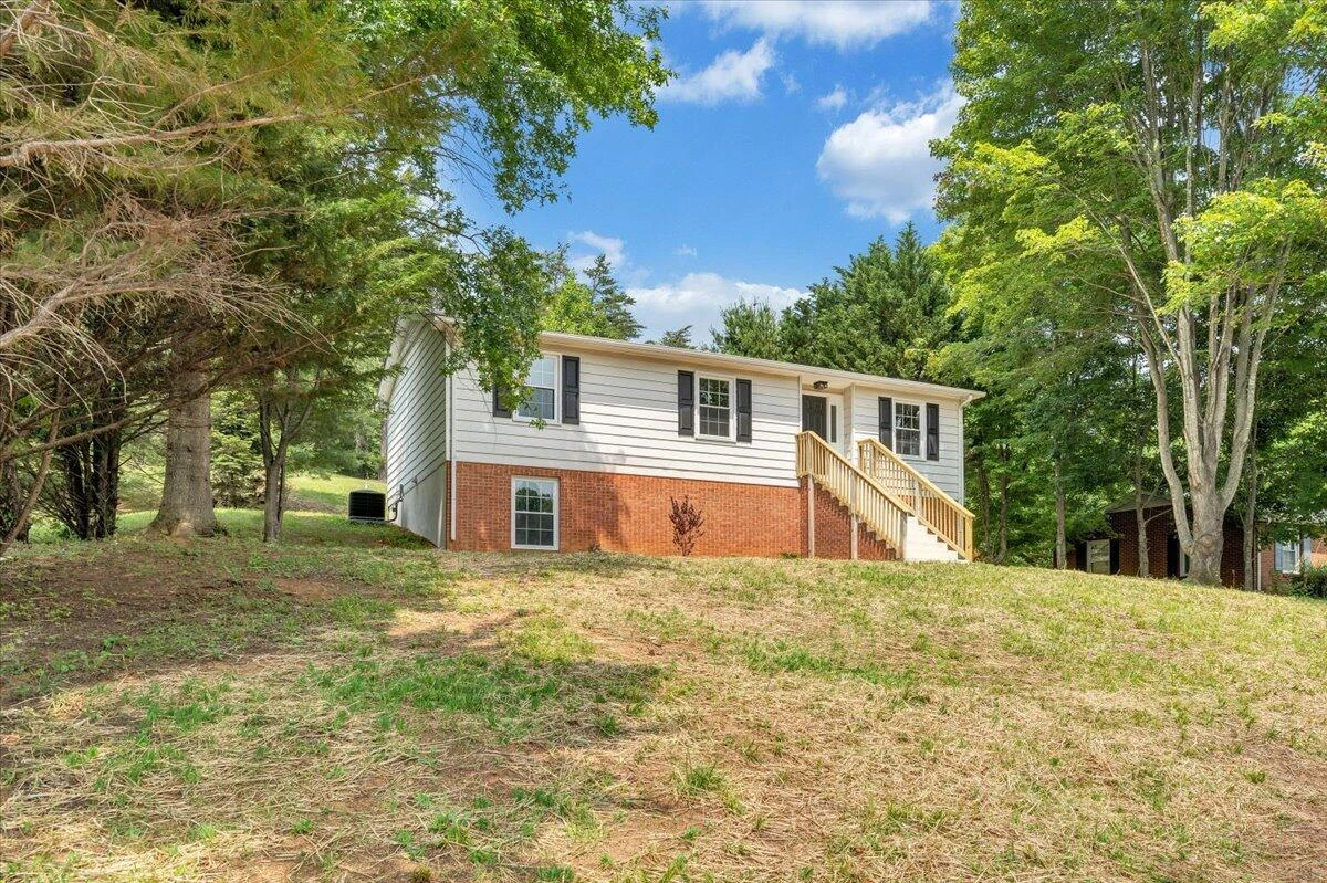 1632 Haymakertown RD - Photo 34
