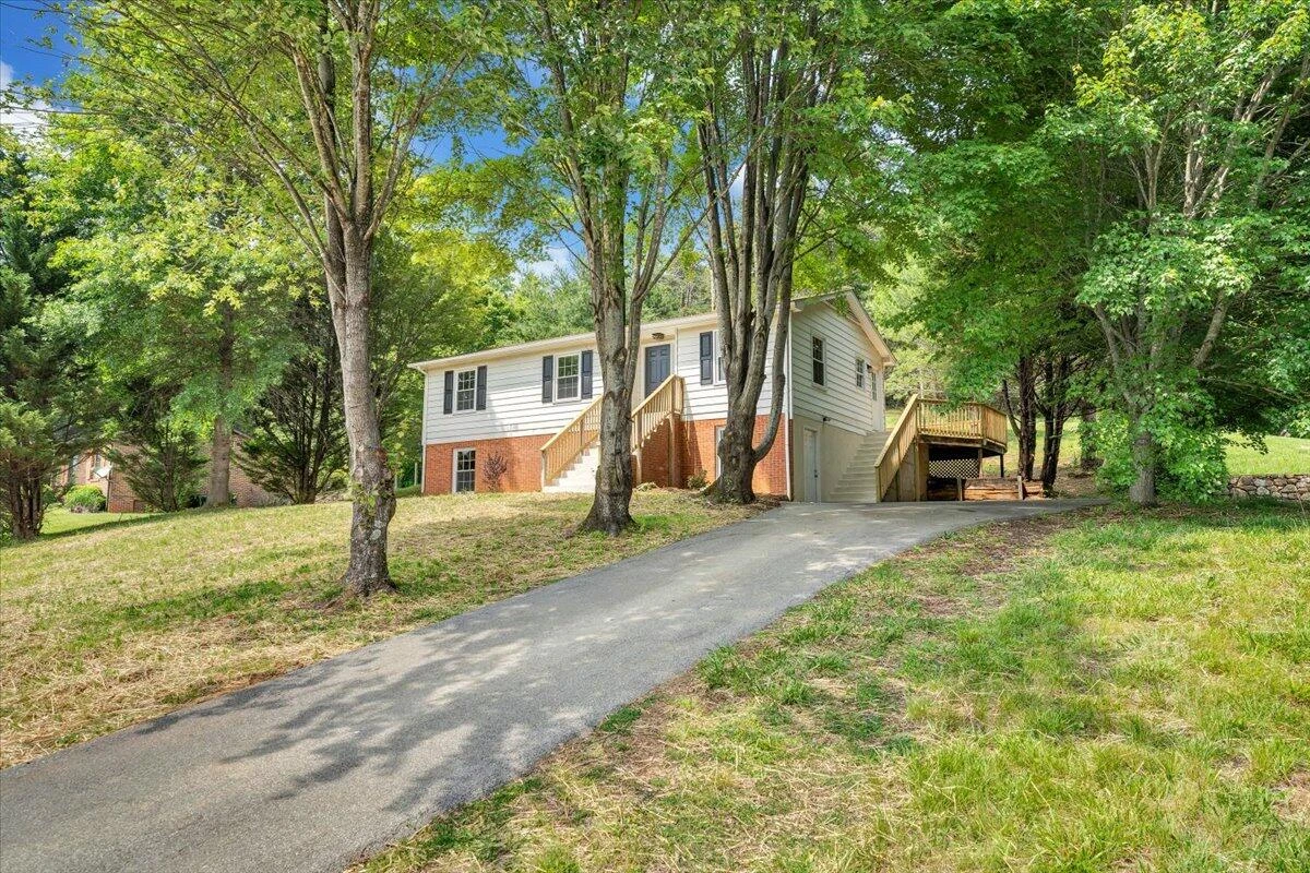1632 Haymakertown RD - Photo 38