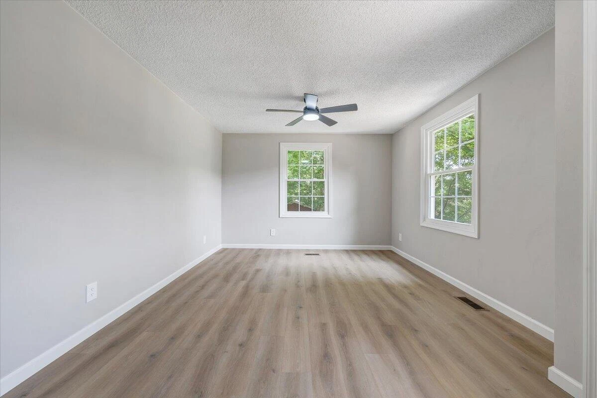 1632 Haymakertown RD - Photo 6