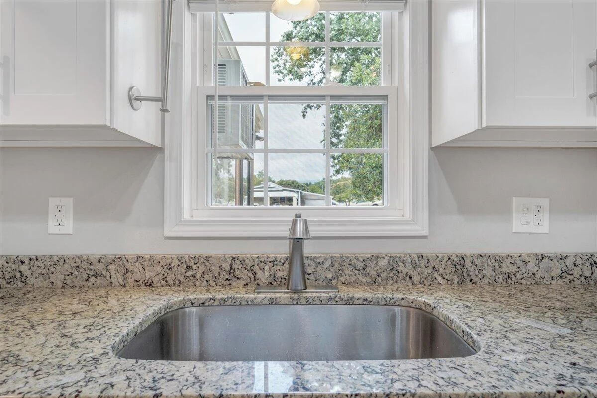 423 Turner RD - Photo 18