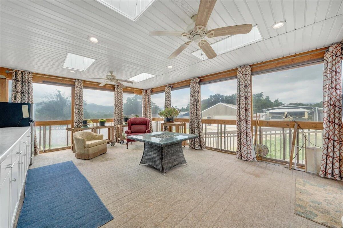 423 Turner RD - Photo 21