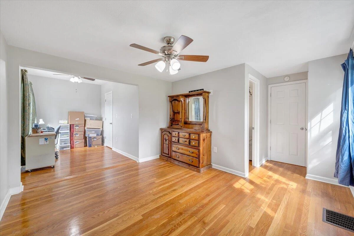 423 Turner RD - Photo 32