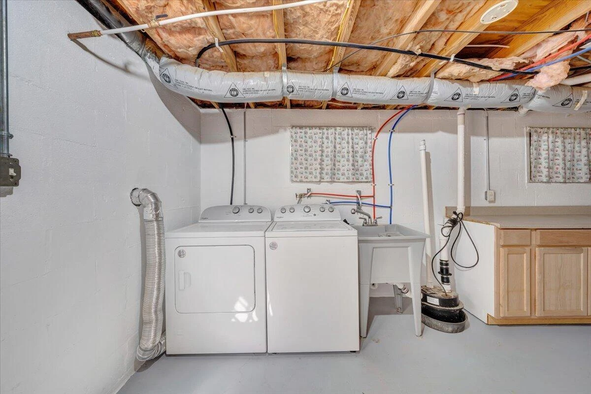423 Turner RD - Photo 38