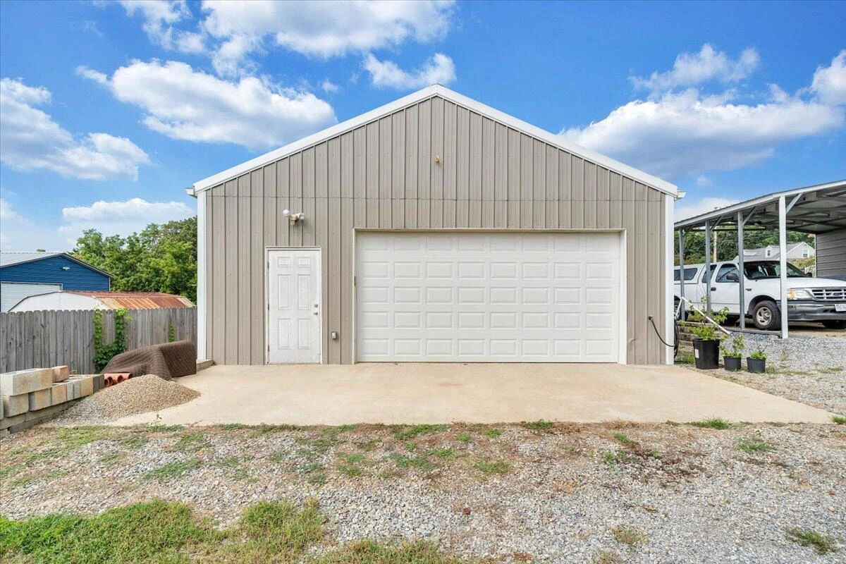 423 Turner RD - Photo 63