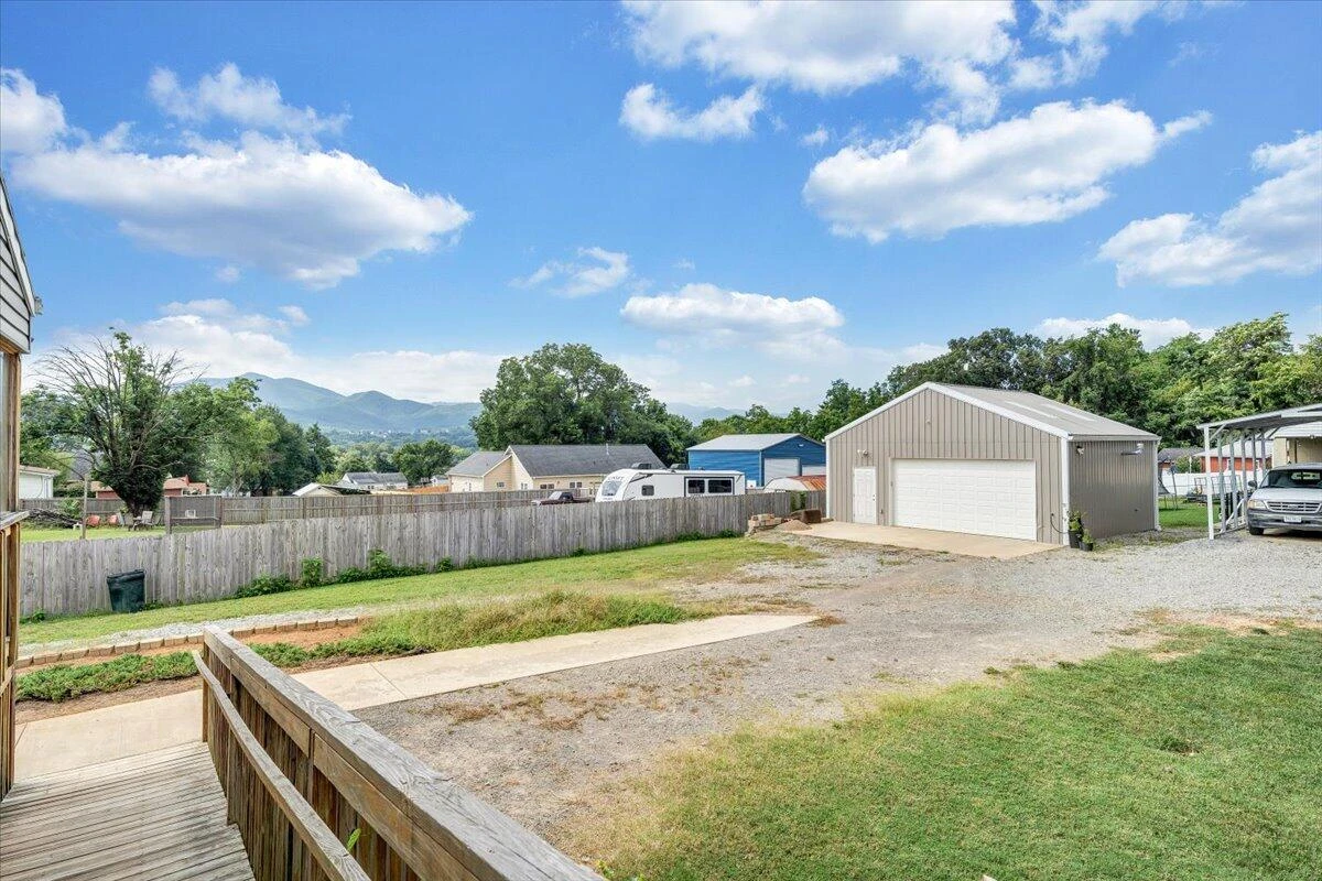 423 Turner RD - Photo 67