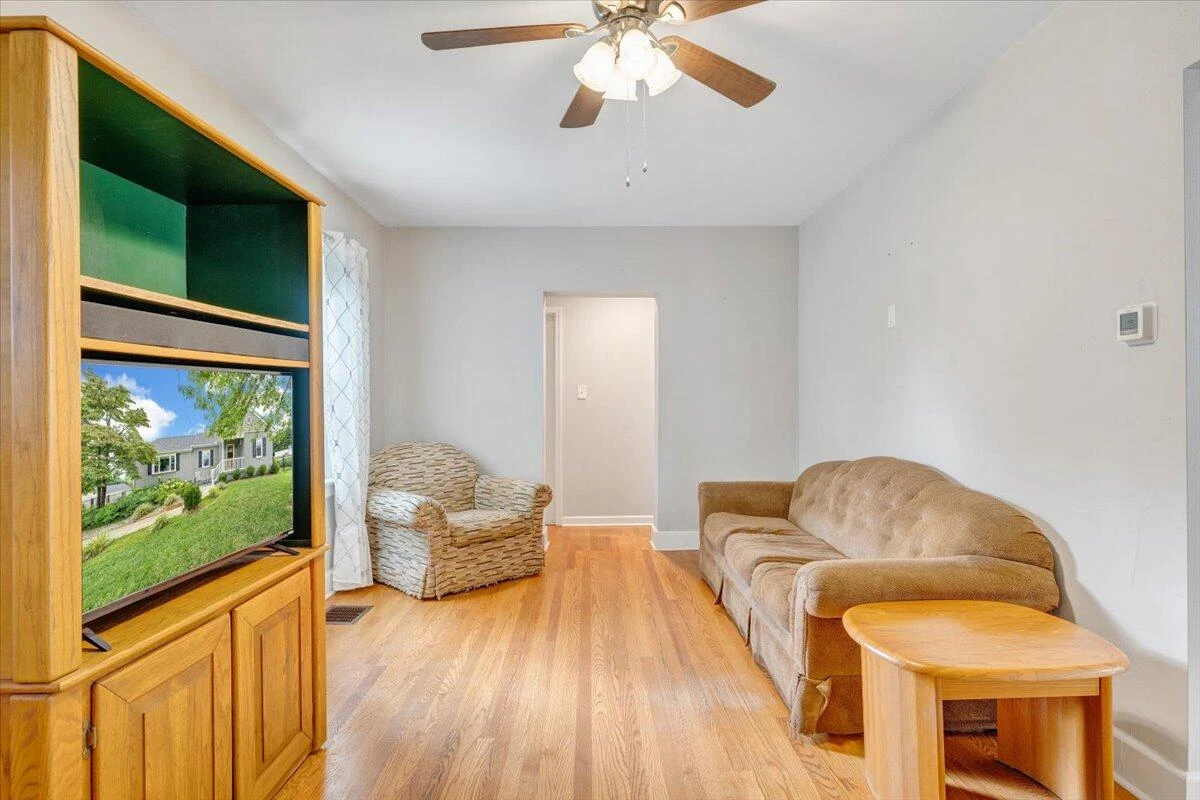423 Turner RD - Photo 9