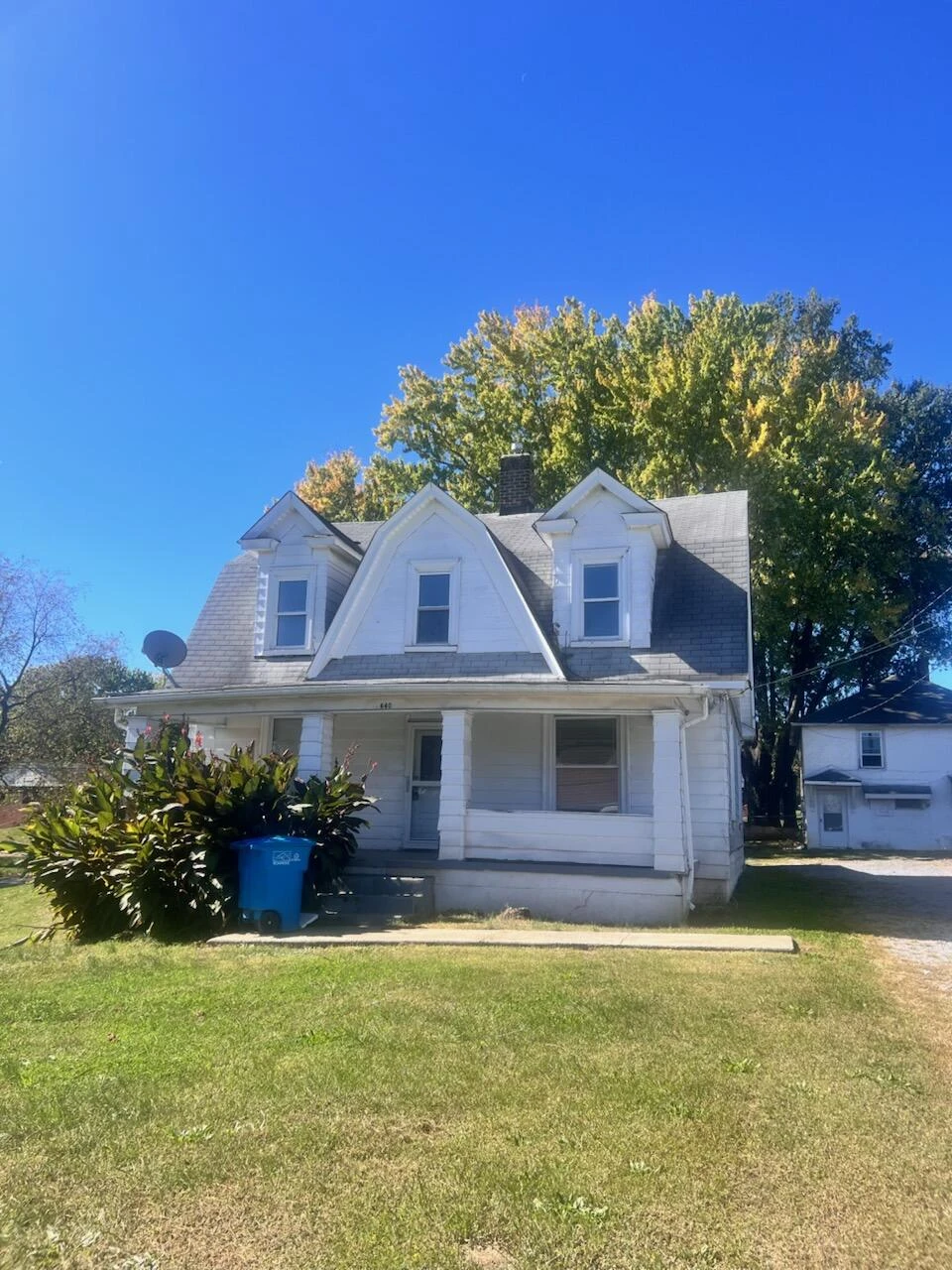 640-644 36th ST NW
