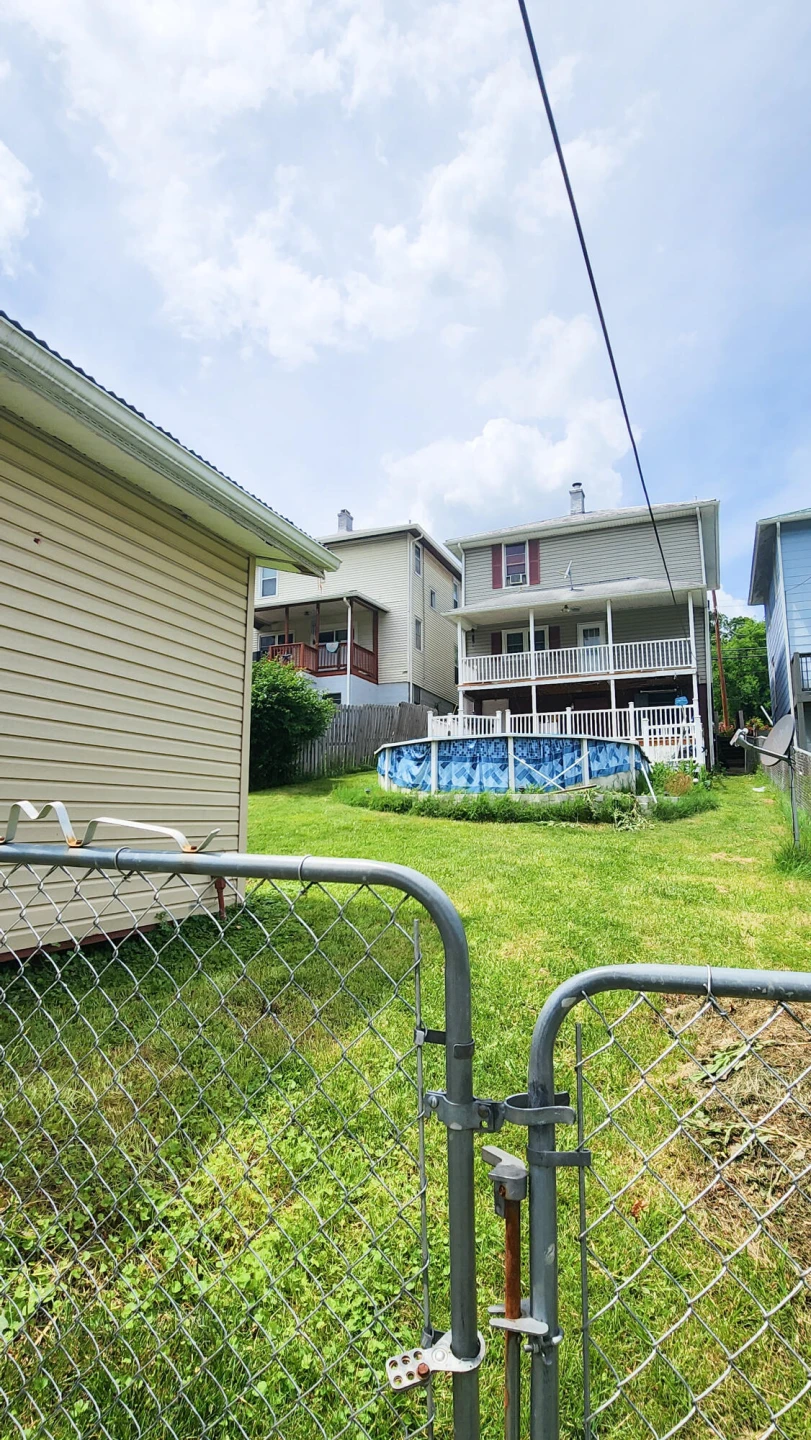 611 Alleghany ST - Photo 36