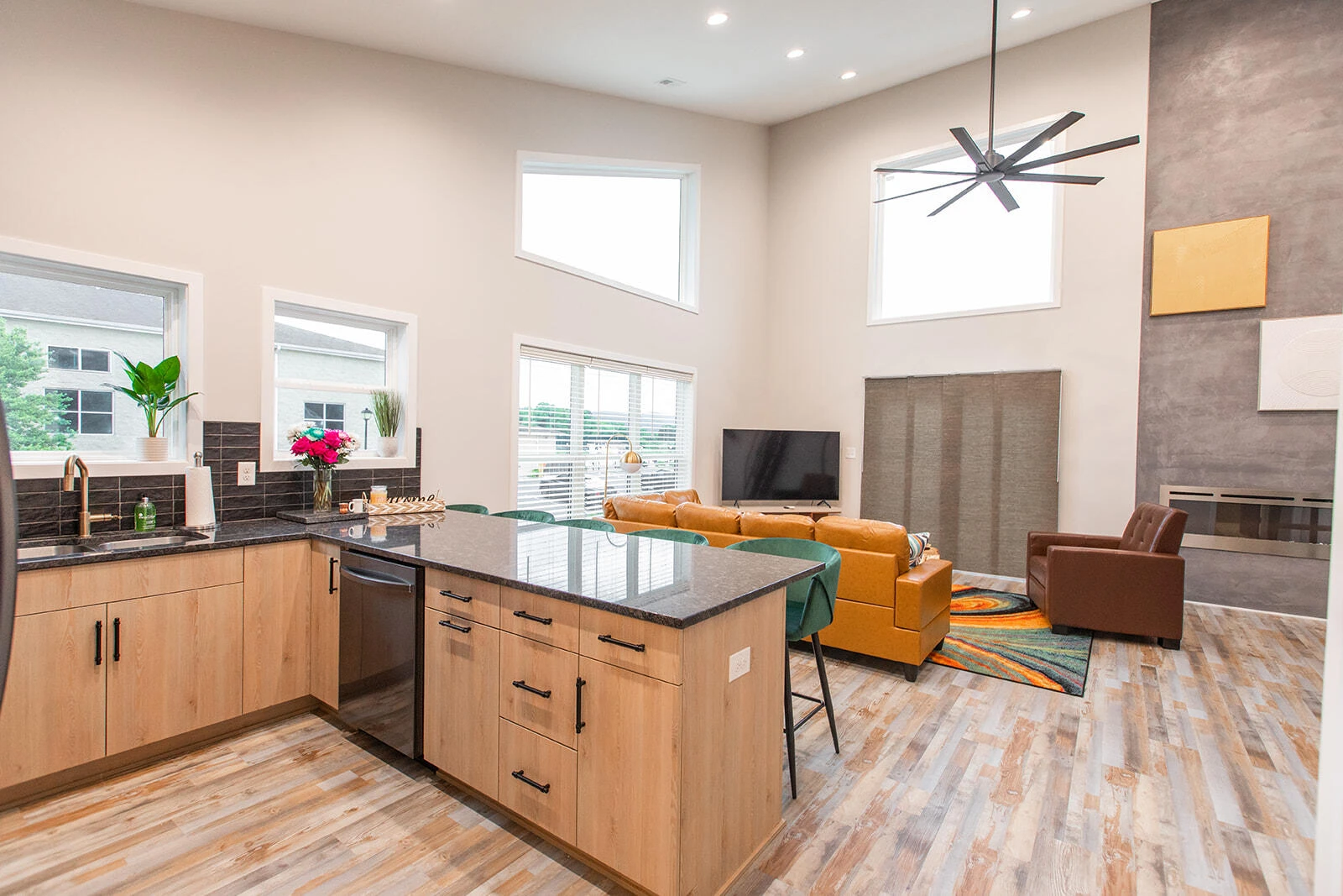 101 Retreat LN - Photo 18