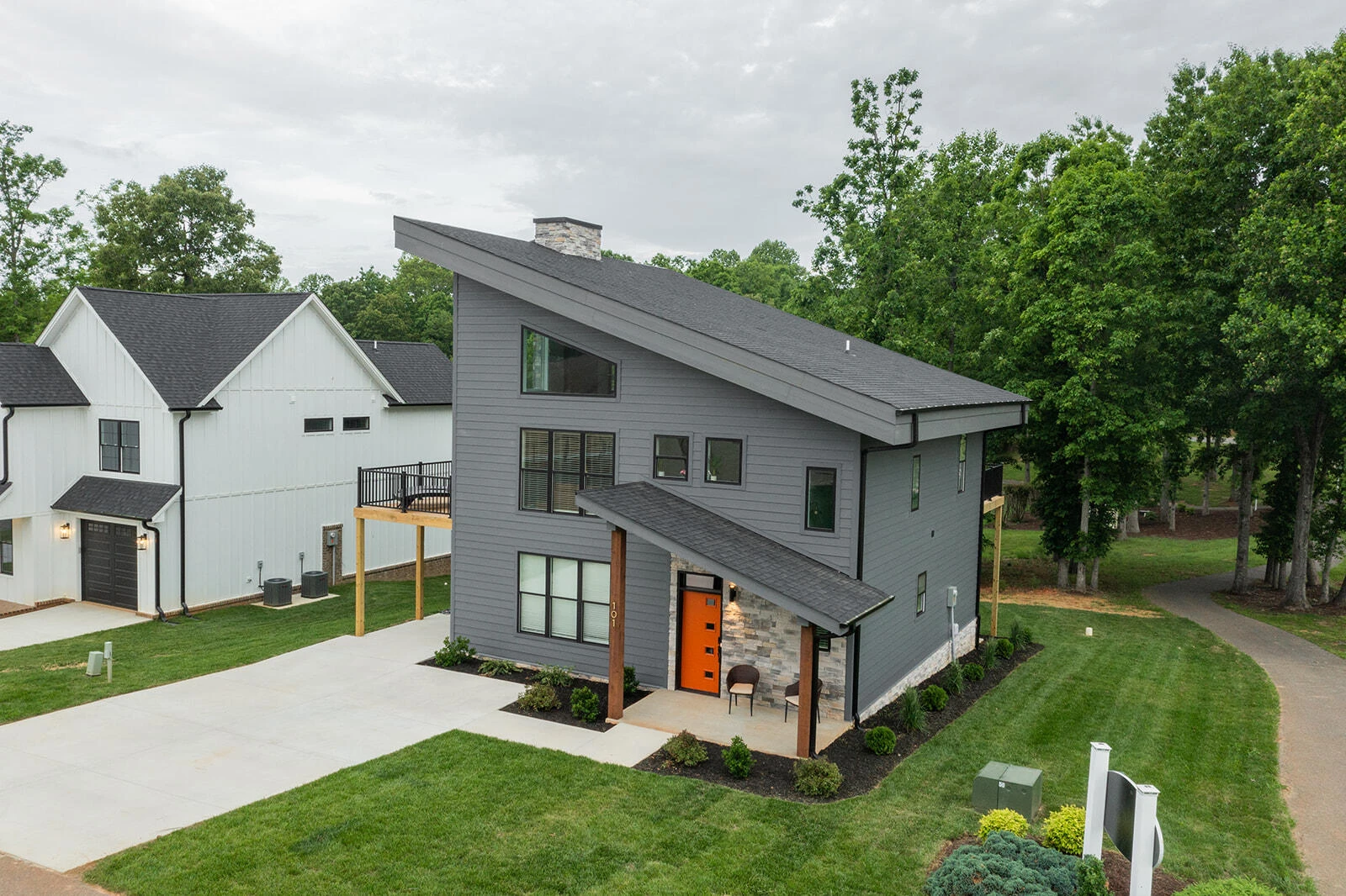 101 Retreat LN - Photo 2