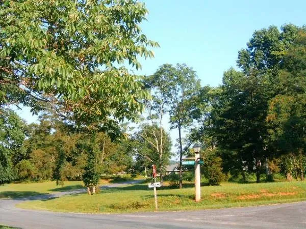 LOT 126 Lands End RD, Penhook, VA, 24137