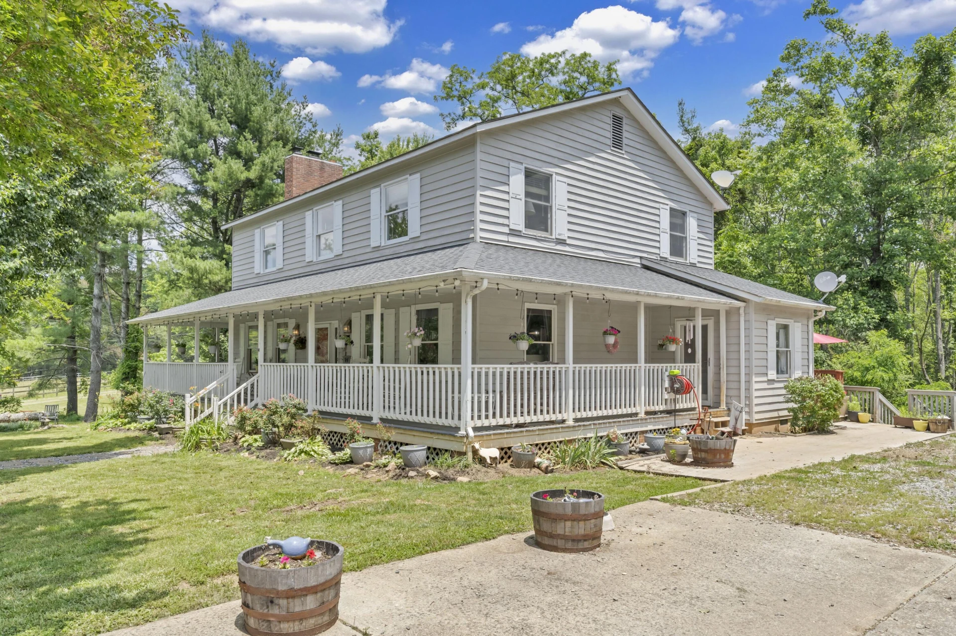 600 King Richard RD