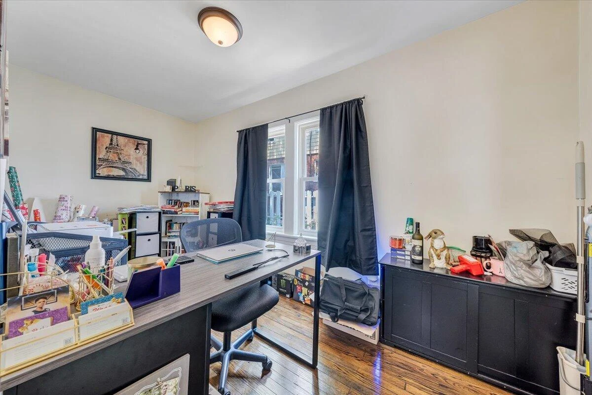 2918 10th ST NW - Photo 13