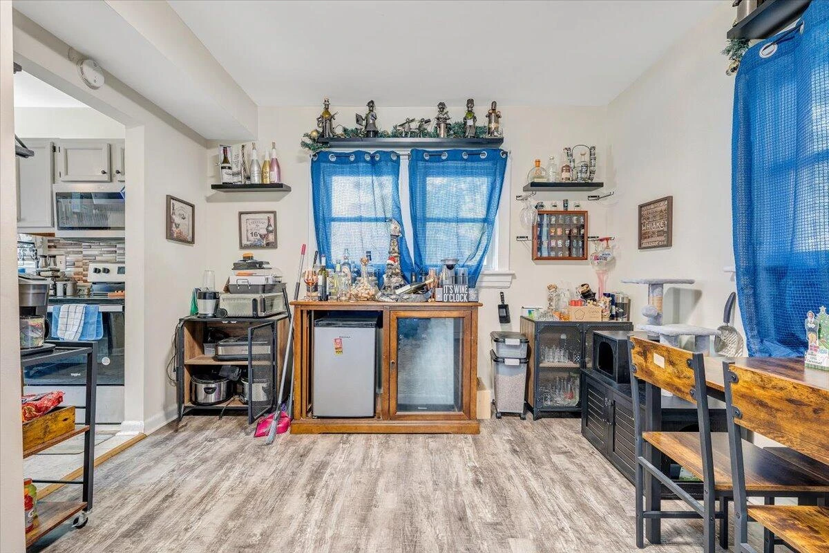 2918 10th ST NW - Photo 11