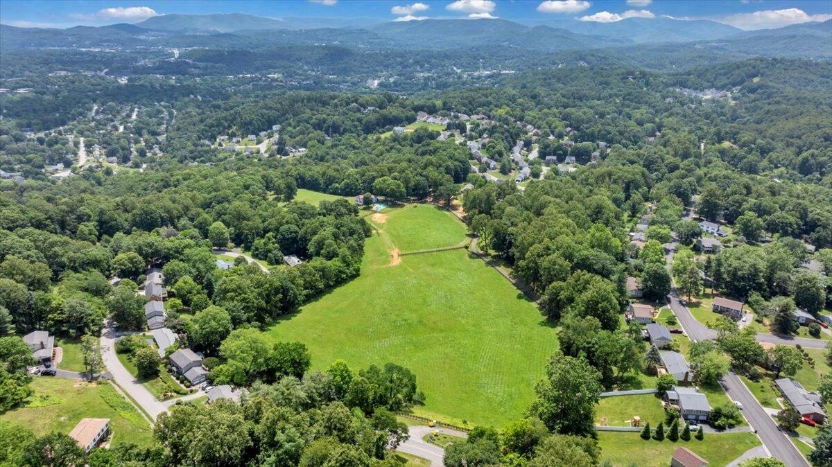 5880 Sugar Loaf Mountain RD - Photo 37
