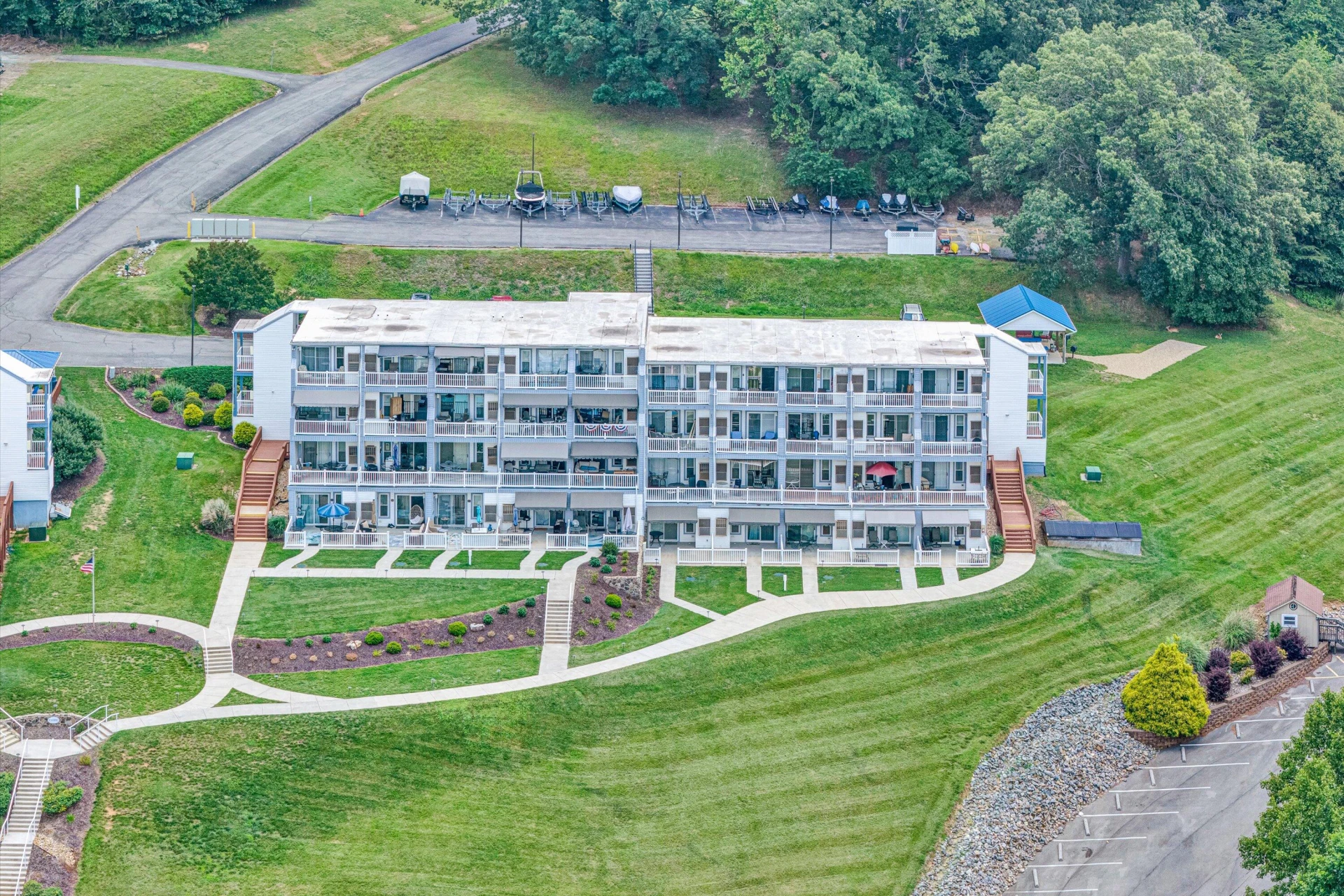 1085 Bluewater DR #220 - Photo 26