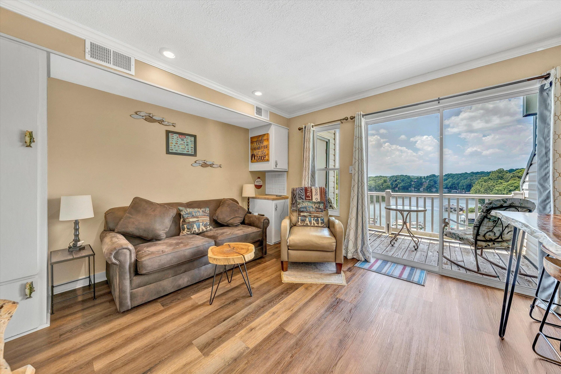 1085 Bluewater DR #220 - Photo 4