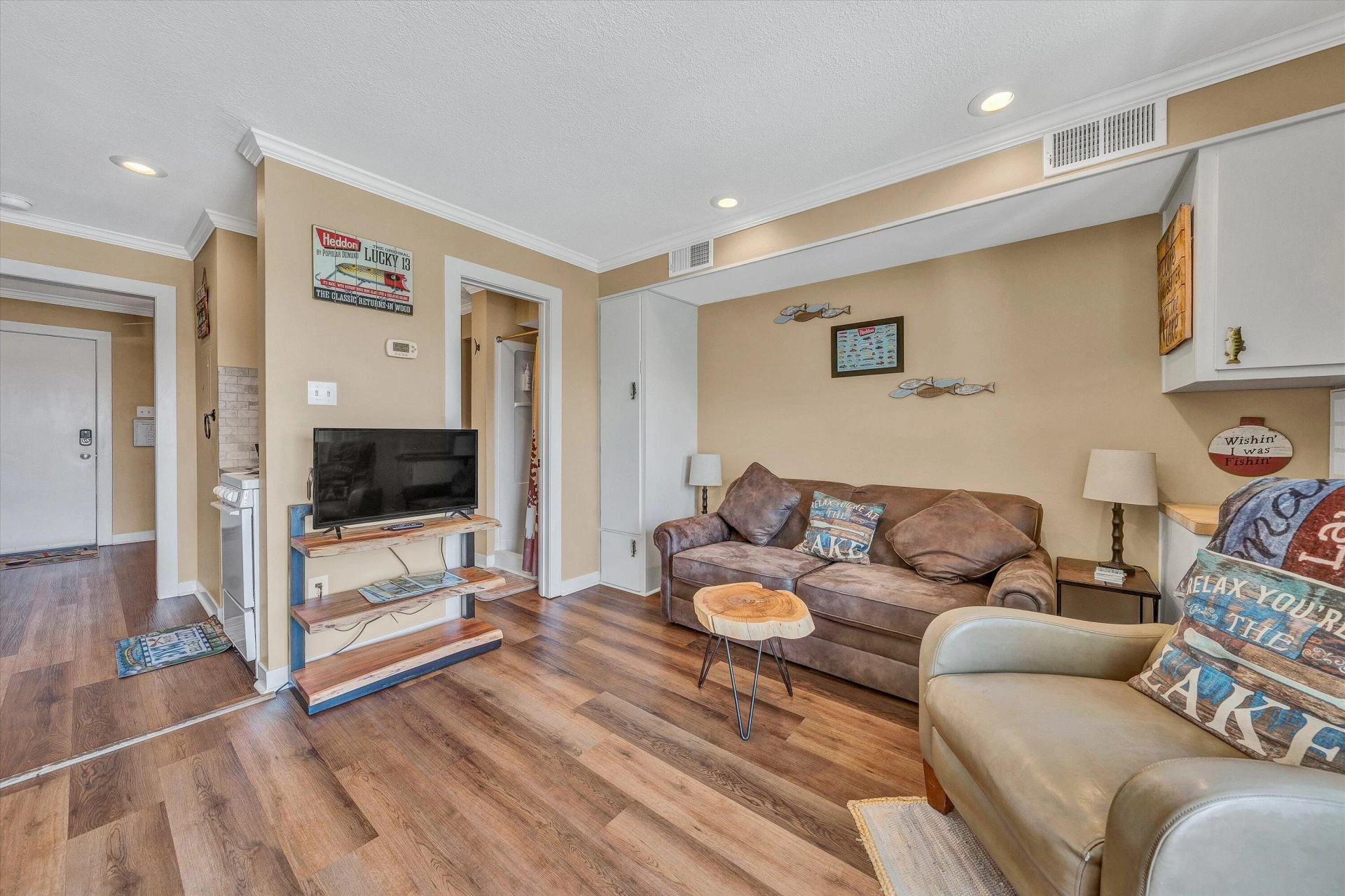 1085 Bluewater DR #220 - Photo 7