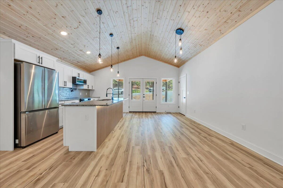 2365 Lakewood Forest RD - Photo 17