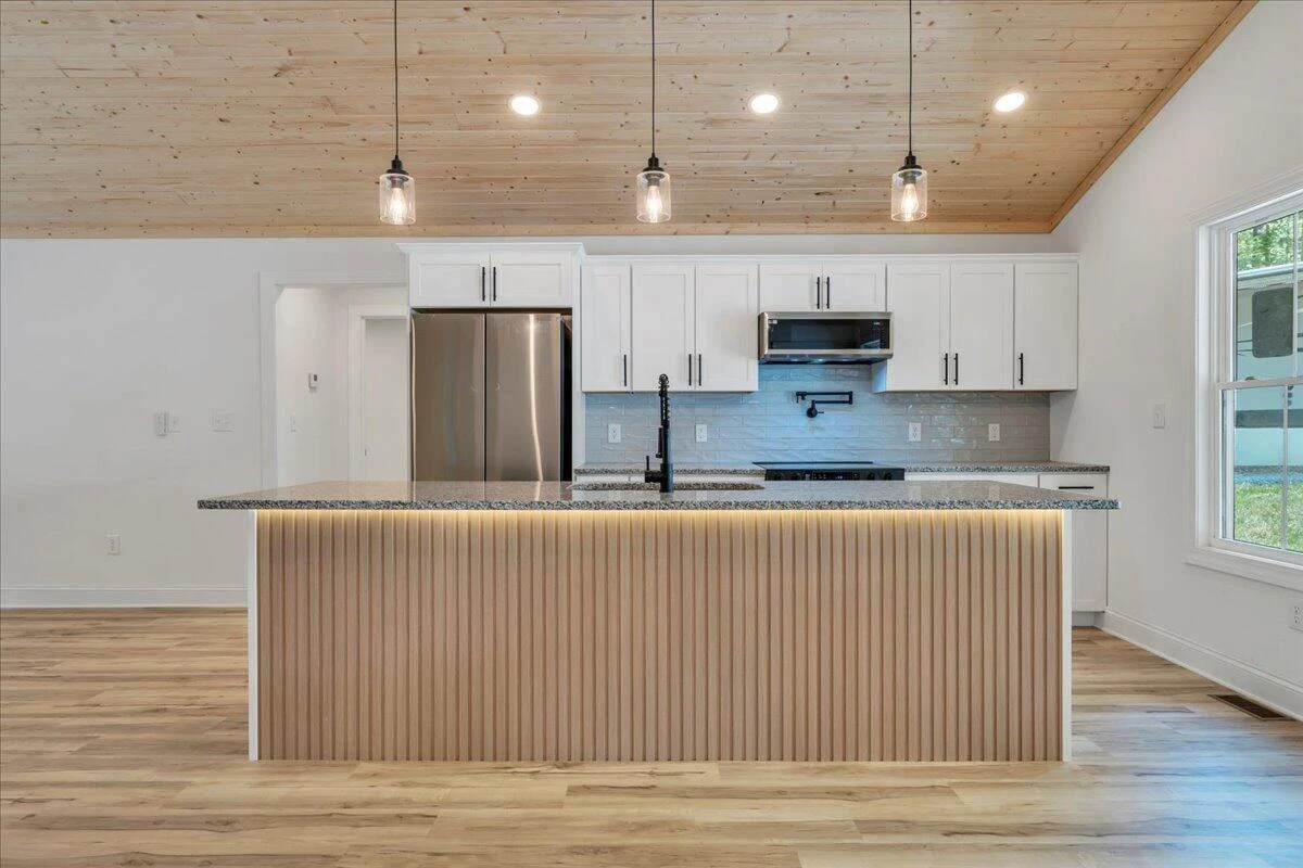 2365 Lakewood Forest RD - Photo 23