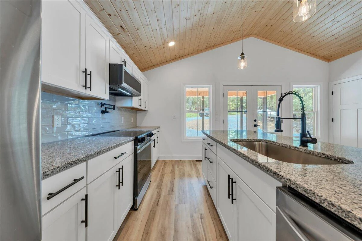 2365 Lakewood Forest RD - Photo 25
