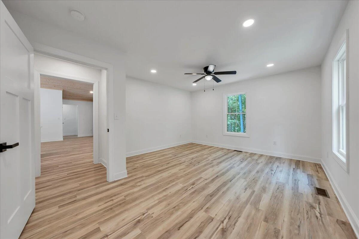 2365 Lakewood Forest RD - Photo 27
