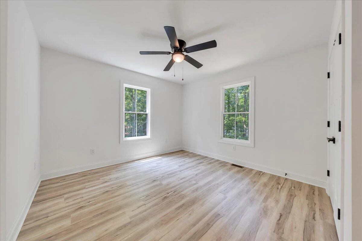 2365 Lakewood Forest RD - Photo 31