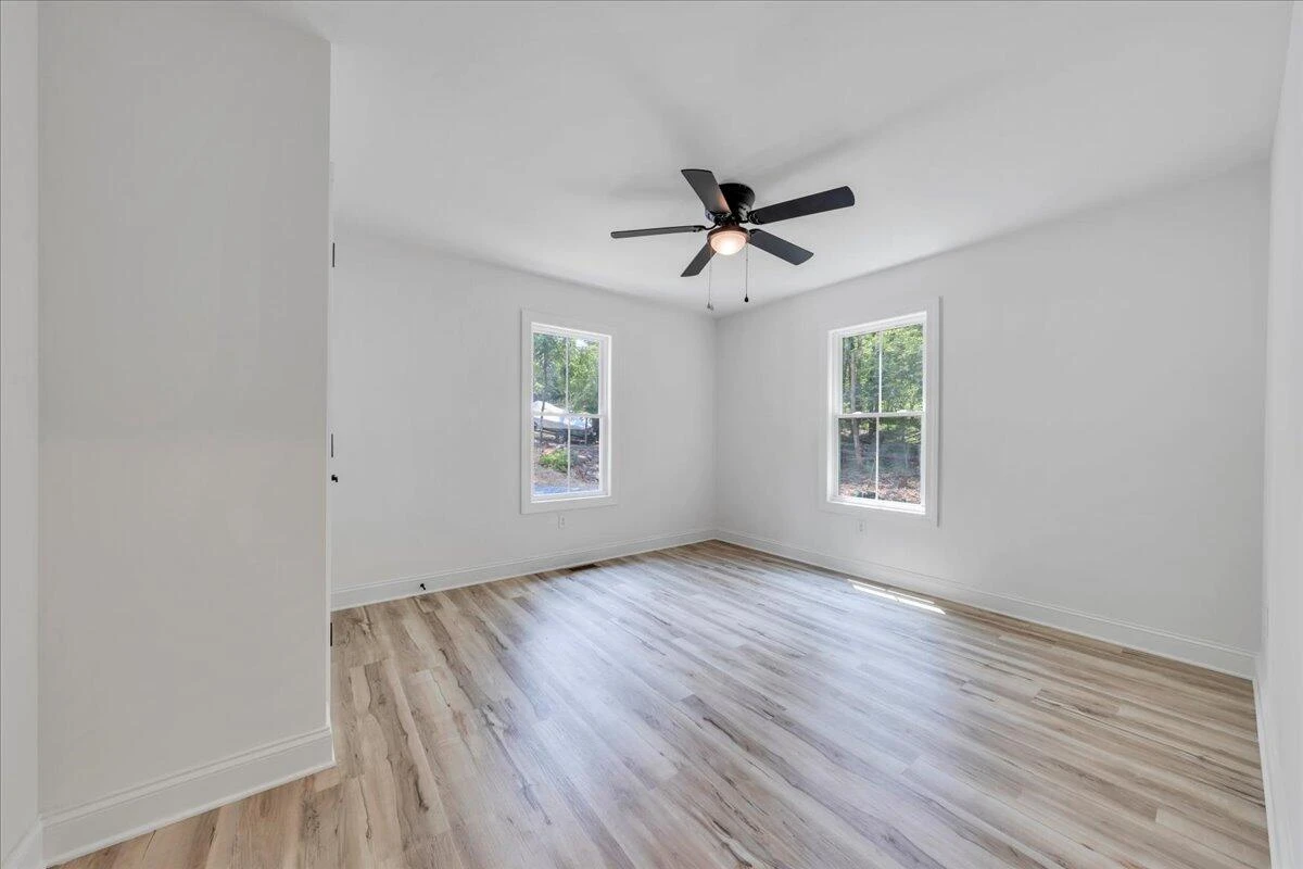 2365 Lakewood Forest RD - Photo 33