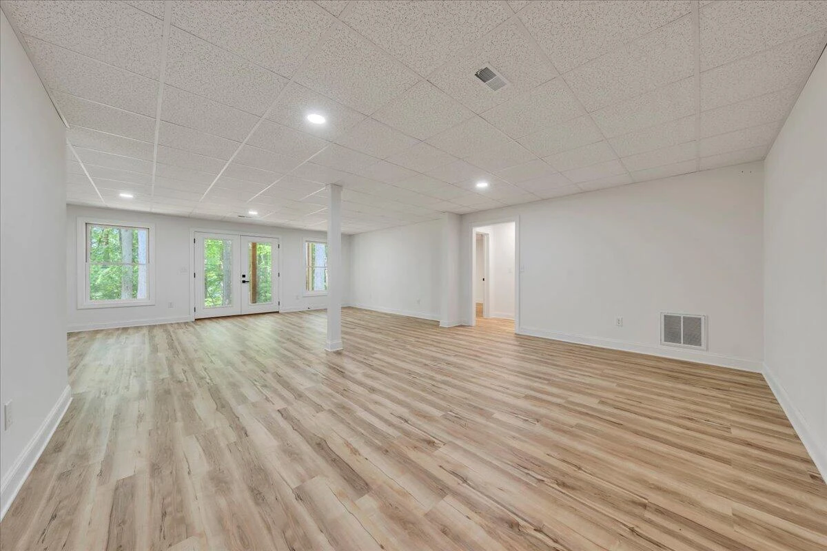 2365 Lakewood Forest RD - Photo 38