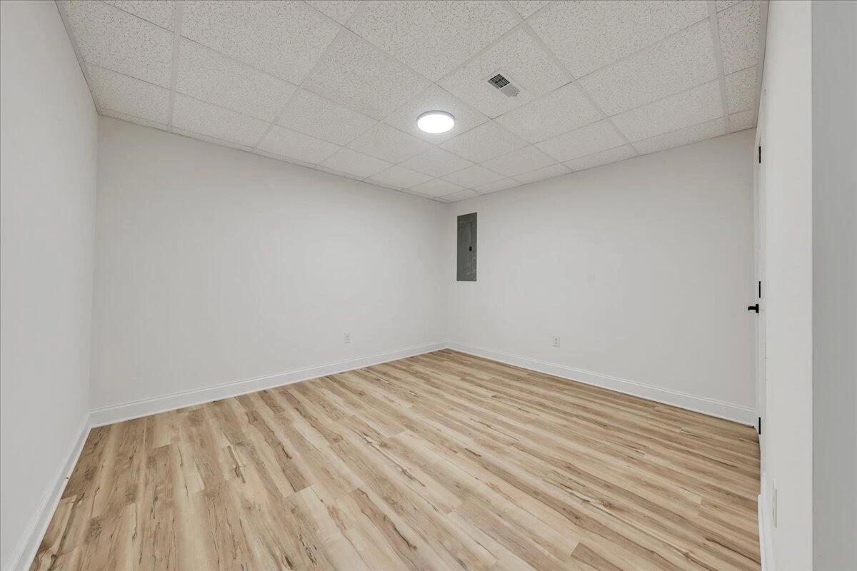 2365 Lakewood Forest RD - Photo 46